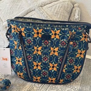 NWT Lug Swivel bag